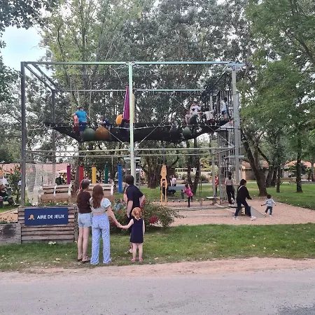 Campingplatz Mobil-home Tv Grande Terrasse - 3 - 6 Personnes - Clos Cottet - La Tranche-sur-mer - O'gliss Park *