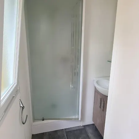 Mobil-home Tv Grande Terrasse - 3 - 6 Personnes - Clos Cottet - La Tranche-sur-mer - O'gliss Park Kamp alanı *