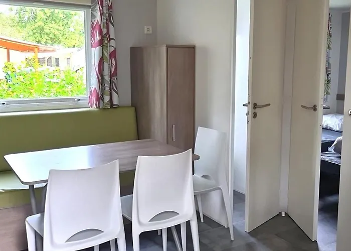 M.home Acces 034 3chbr/6pers 3* Angles (Vendee)