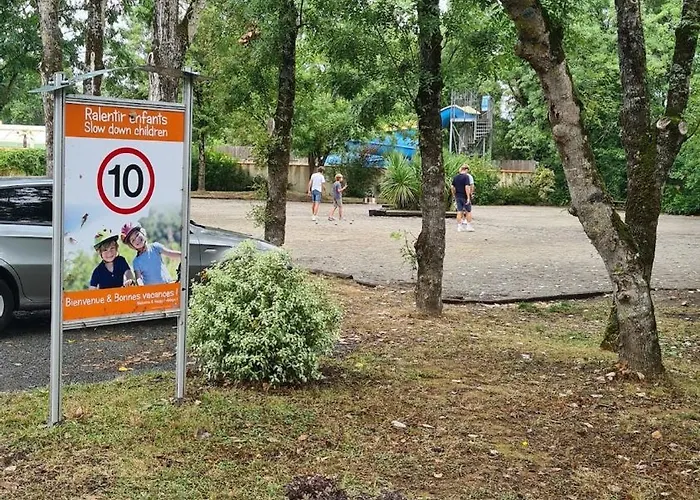 M.home Acces 034 3chbr/6pers Angles (Vendee)